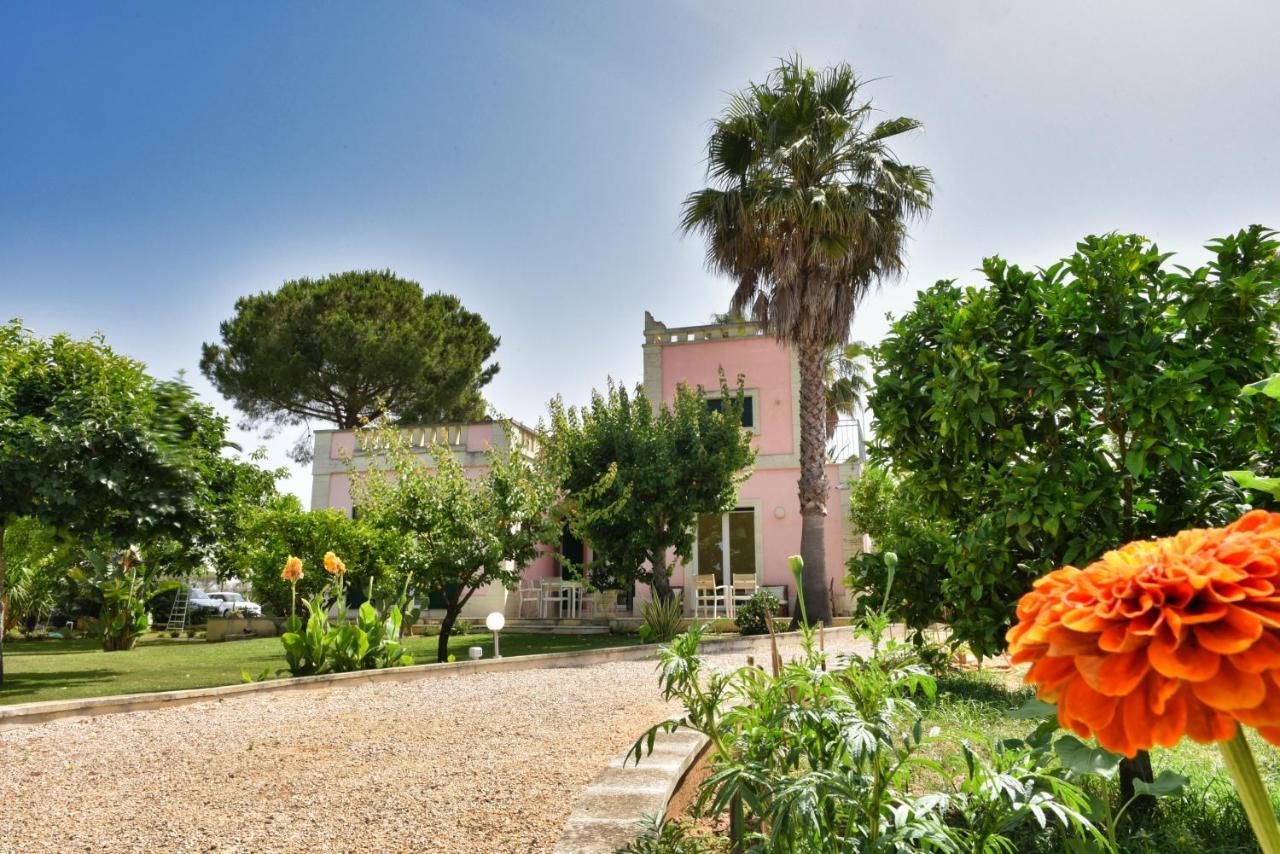 Villa Sirgole Rosa With Pool, Galatina Cutrofiano Exteriör bild