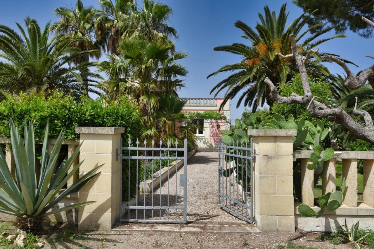 Villa Sirgole Rosa With Pool, Galatina Cutrofiano Exteriör bild
