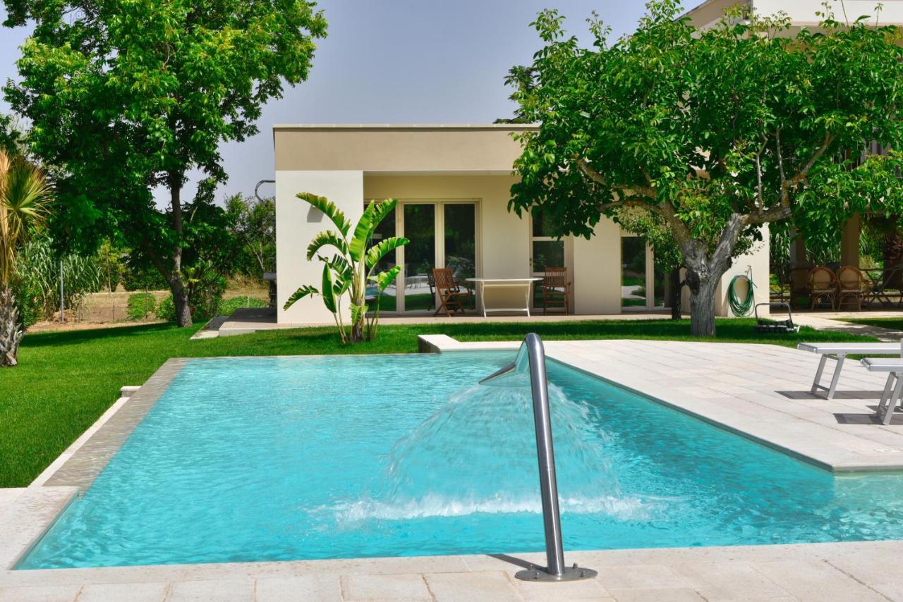 Villa Sirgole Rosa With Pool, Galatina Cutrofiano Exteriör bild